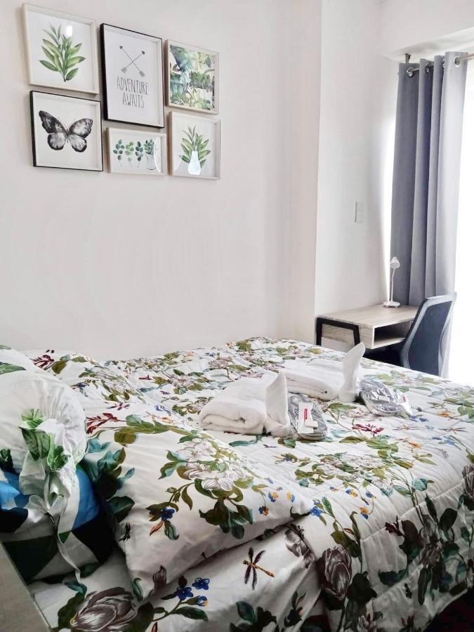 Hola! Condotel @ Inspiria Davao City מראה חיצוני תמונה