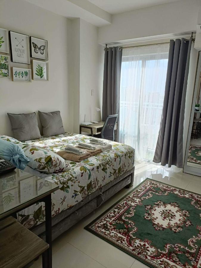 Hola! Condotel @ Inspiria Davao City מראה חיצוני תמונה
